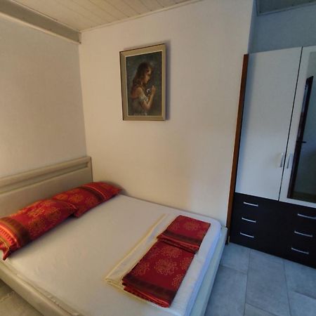 Studio Apartman Gorica Ogulin Exterior photo