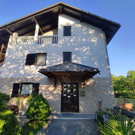 Studio Apartman Gorica Ogulin Exterior photo