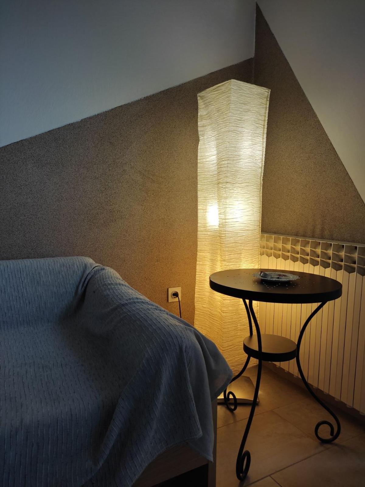 Studio Apartman Gorica Ogulin Exterior photo